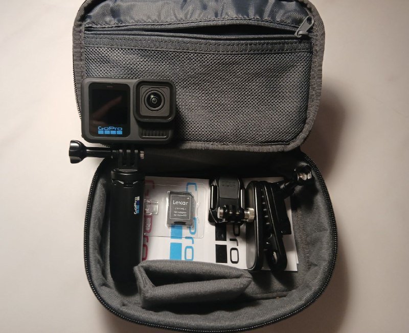 GoPro 13 Hero Black, клипсы, крепление, штатив, кейс, карта 64GB 5