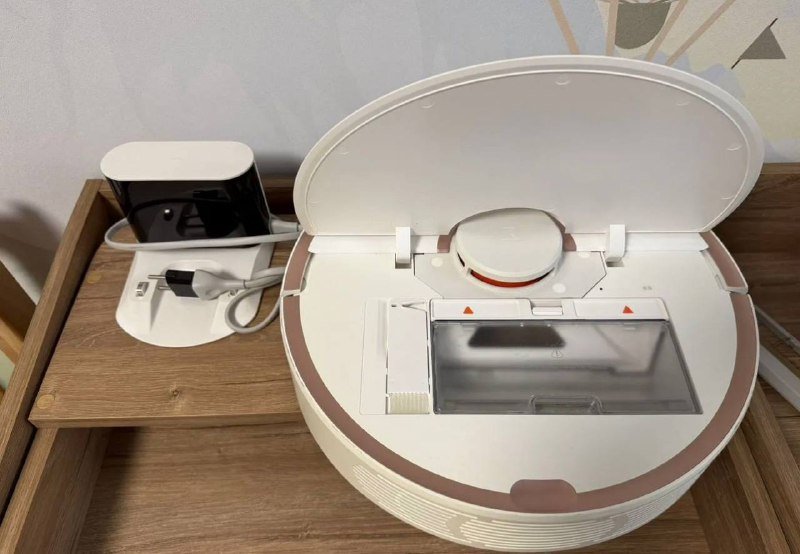 Робот-пылесос Roborock S51 с фильтром и тряпками 4