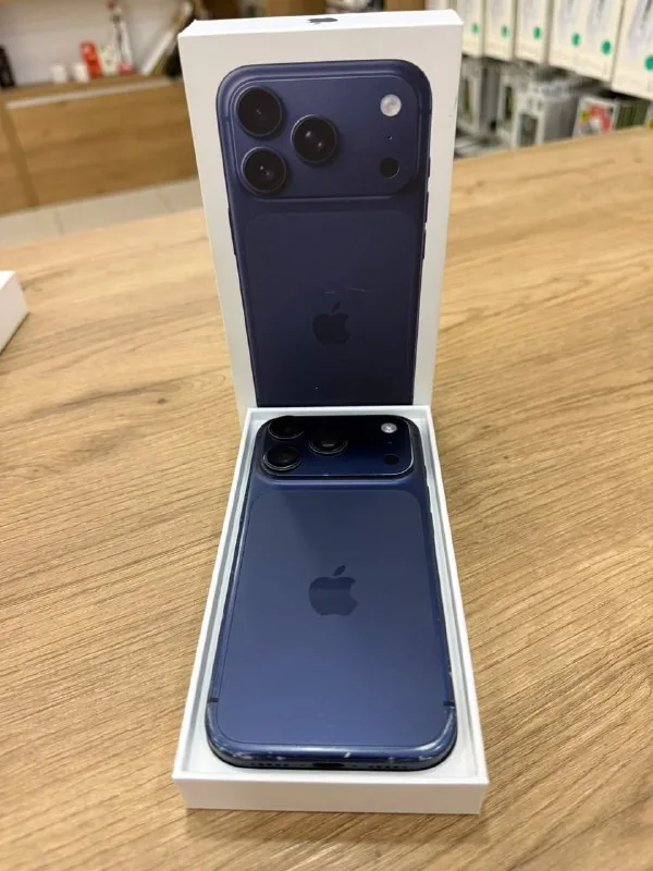 iPhone 17 Pro 256 ГБ Sim + eSIM 1