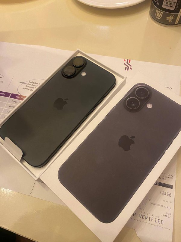 iPhone 16 in perfect condition, brand new 2