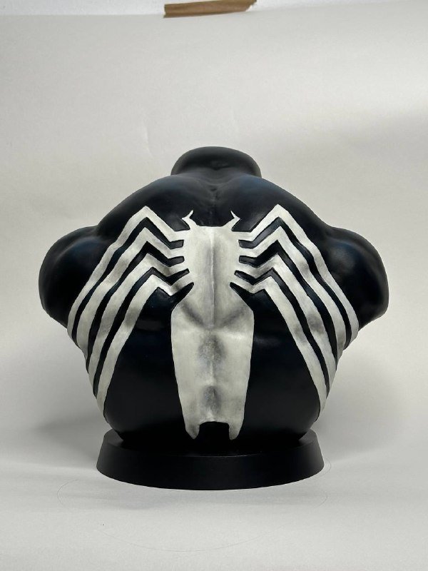 Бюст Венома 25x25 см 2