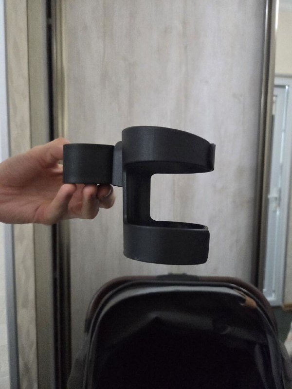 Прогулочная коляска с подстаканником и подарком 5