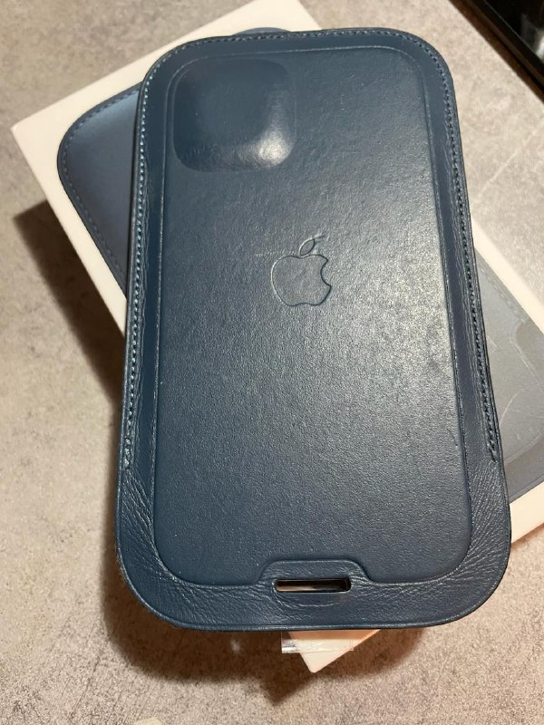 MagSafe Battery Pack, Leather Sleeve для iPhone 12 Mini 7