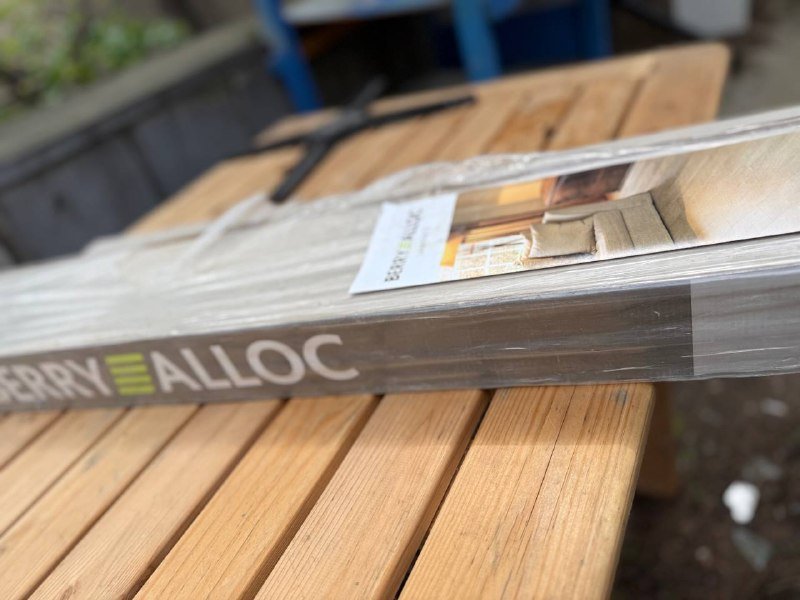 Ламинат BerryAlloc Chic, VarioClic Premium Plus 3