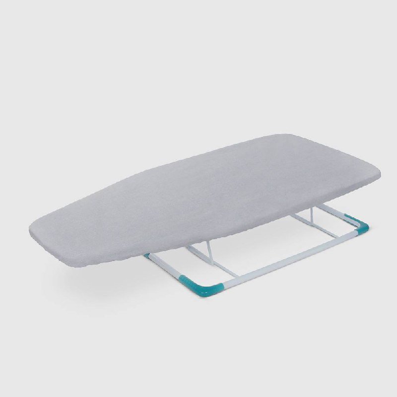 Настольная гладильная доска