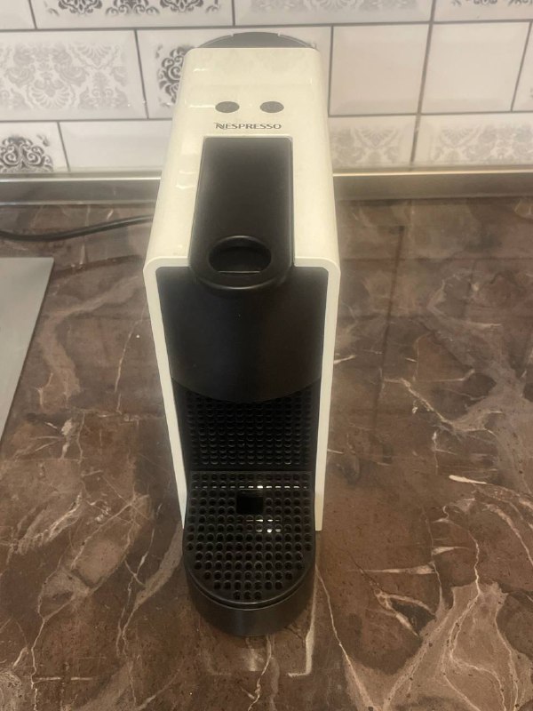 Кофемашина Nespresso Essenza Mini