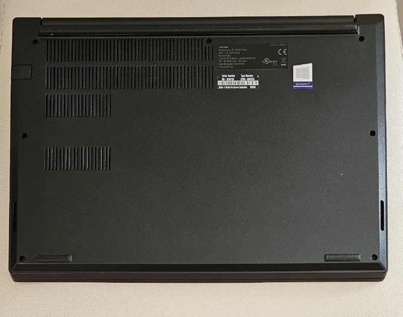 Ноутбук Lenovo ThinkPad E14 14" IPS FHD i5 8GB 256GB 3