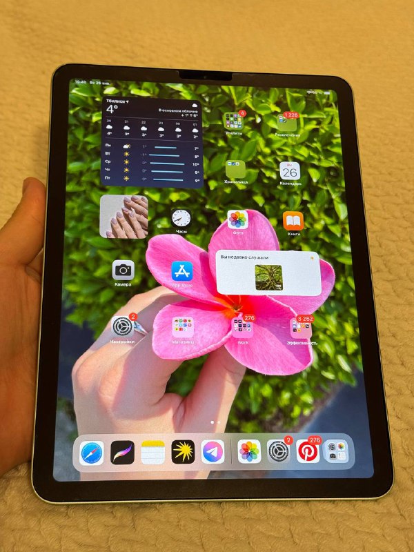 Apple iPad 4-gen 10.9, зеленый, с чехлом и Apple Pencil 2