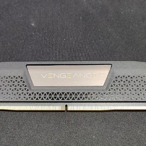 Оперативная память Corsair Vengeance DDR5 24GB 6000MHz