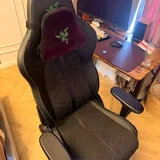 Игровое кресло Razer 2