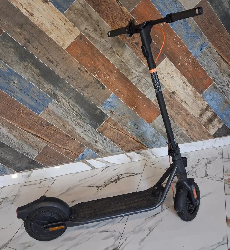 Ninebot F2 Pro электросамокат 1