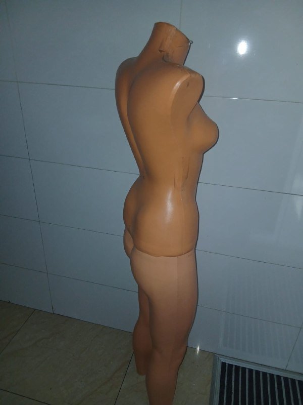 Промышленные швейные машинки Bruce 05 и Bruce X5S, 2 стола