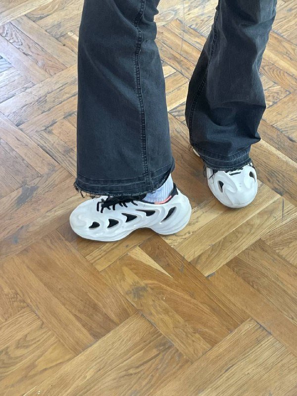 Кроссовки Adifom adidas 37,5-38 размер 3