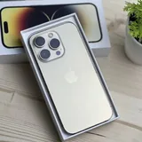 iPhone 14 Pro, AirPods Pro 2 1