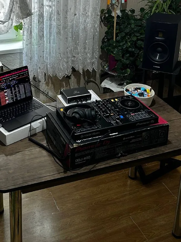 Pioneer DDJ-400
