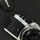 Praktica Nikon Canon Cosina-ის ფირის კამერები 9