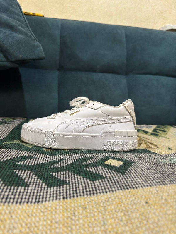 Reebok Club C Extra, Guess Lederboots, Puma Cali, Converse, Puma cilia, Nike air max 95 36 размер 4
