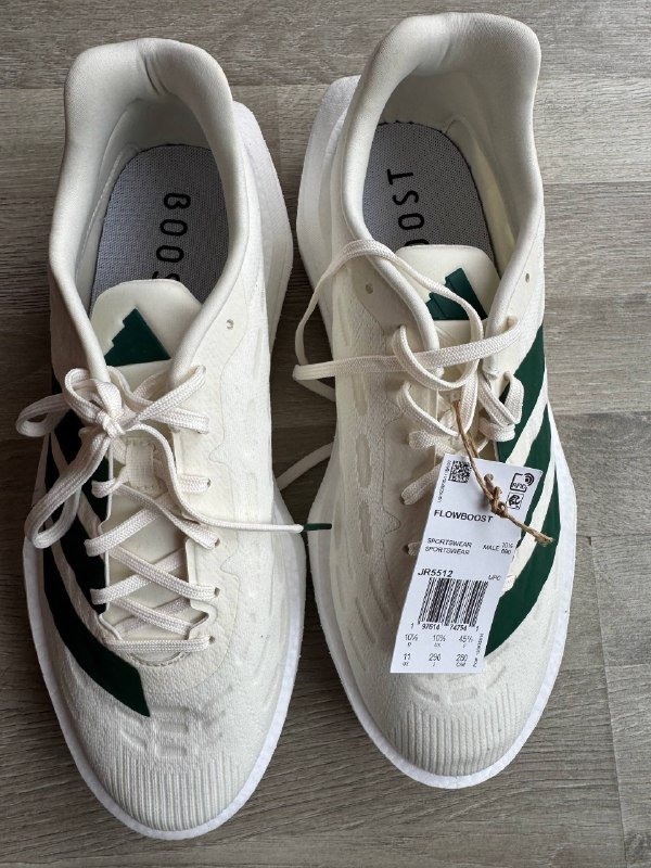 Мужские кроссовки Adidas Boost размер 10,5