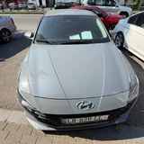 Hyundai Elantra 2022 седан 1