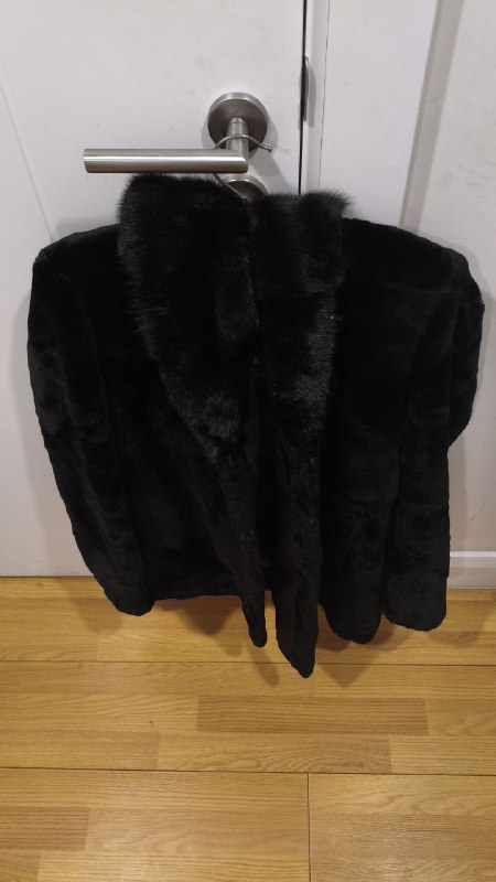 Шуба IMPERIA FURS из натурального меха женская