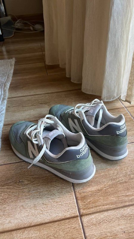 Кроссовки New Balance 574 размер 40.5 2