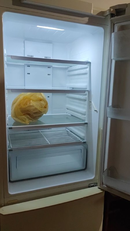 Холодильник в идеальном состоянии 3