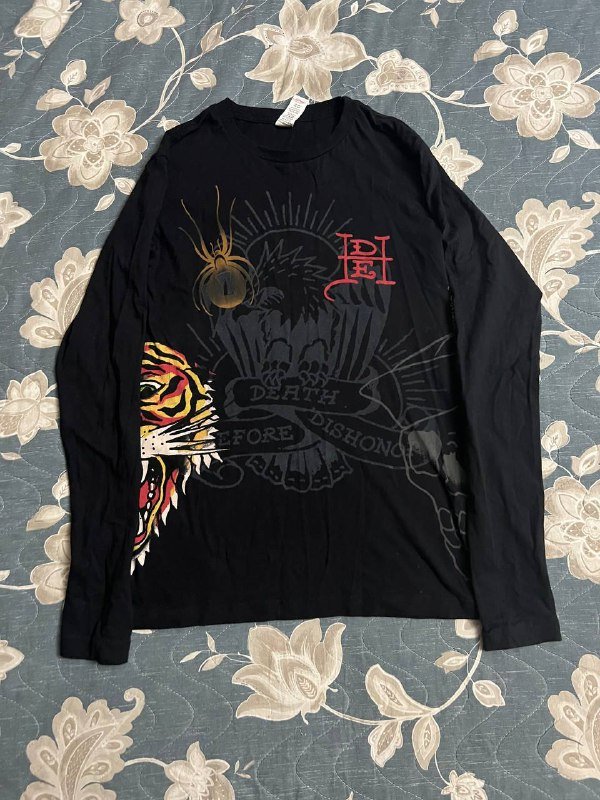 Футболка Ed Hardy оригинал в идеальном состоянии