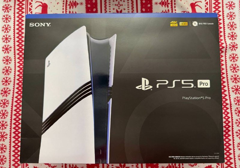 PlayStation 5 Pro консоль