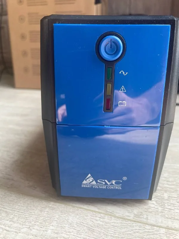Источник бесперебойного питания UPS SVC V-1050