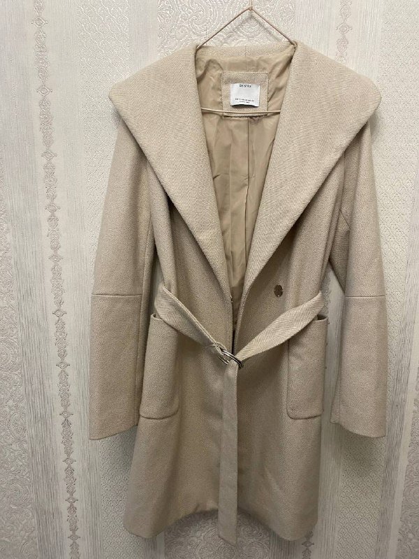 Пальто Bershka XS