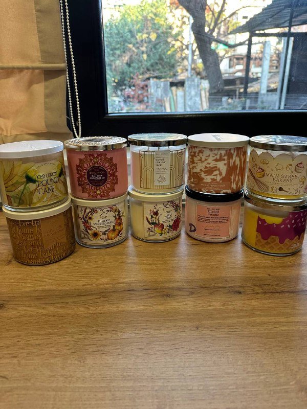 Свечки Bath and Body Works с тремя фитилями