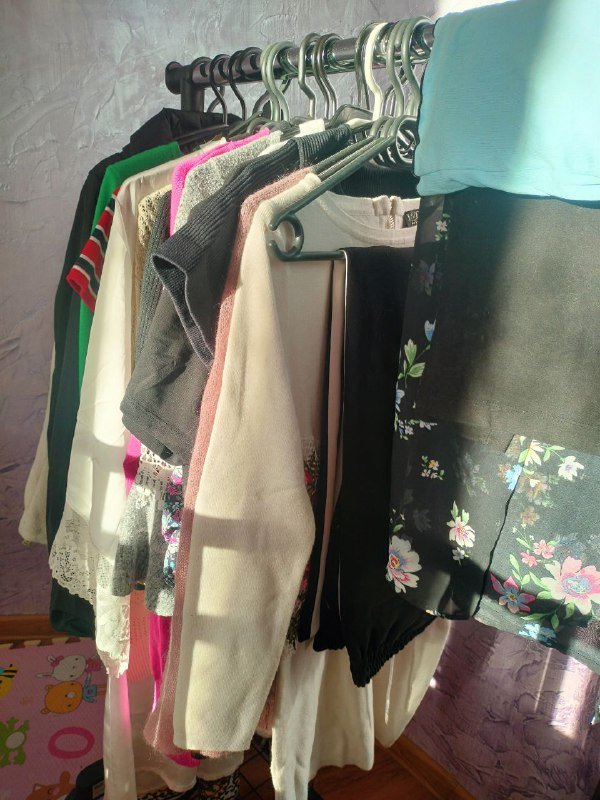 Пакет женской одежды XS-S, 20 элементов