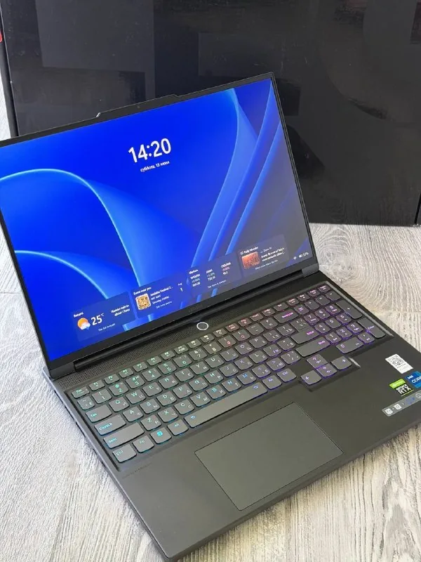 Lenovo Legion S7 1