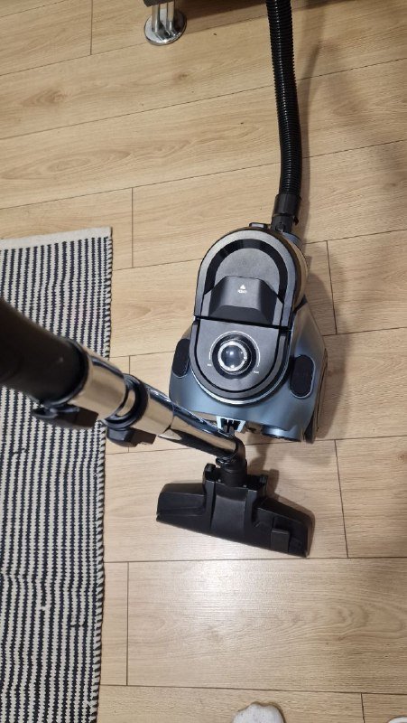 Пылесос Midea 2