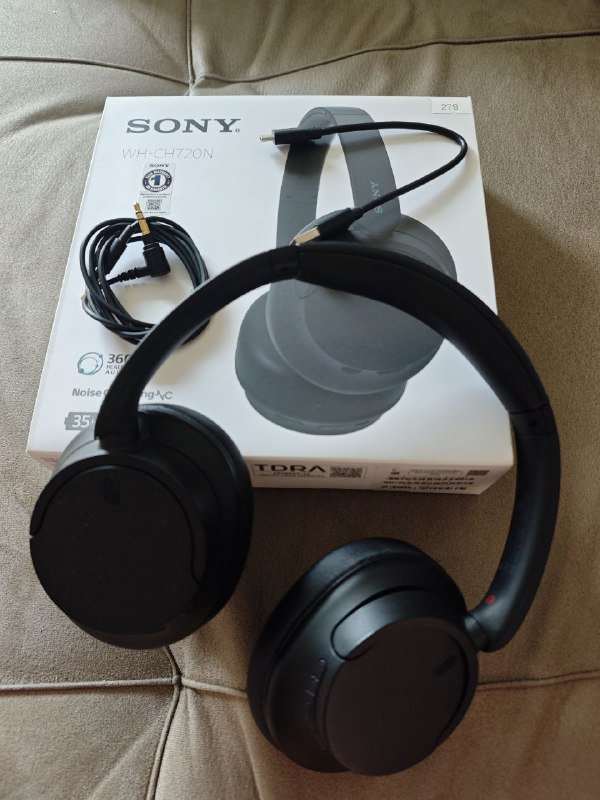 Наушники Sony WH-CH720N