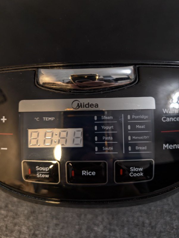 Мультиварка Midea 2