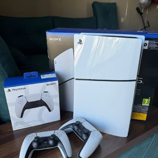 PS5 Slim Digital Edition, 2 геймпада