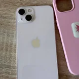 iPhone с чехлом 2