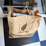 Цепочка с крестом, пакет вещей, стул, серьги, платье, ваза, расческа, трактор, кошелек 2