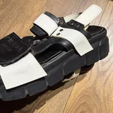 Босоножки Prada 4
