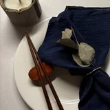 Кухонные мелочи, салфетки, шпажки, палочки, подставки, свеча 9