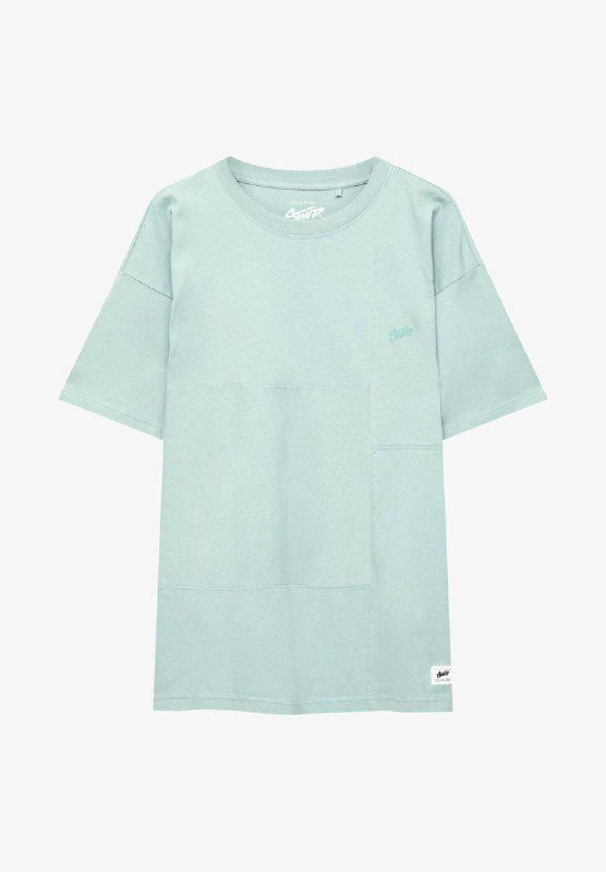 Рубашка Asos Design, футболки NICCE и Pull&Bear 6