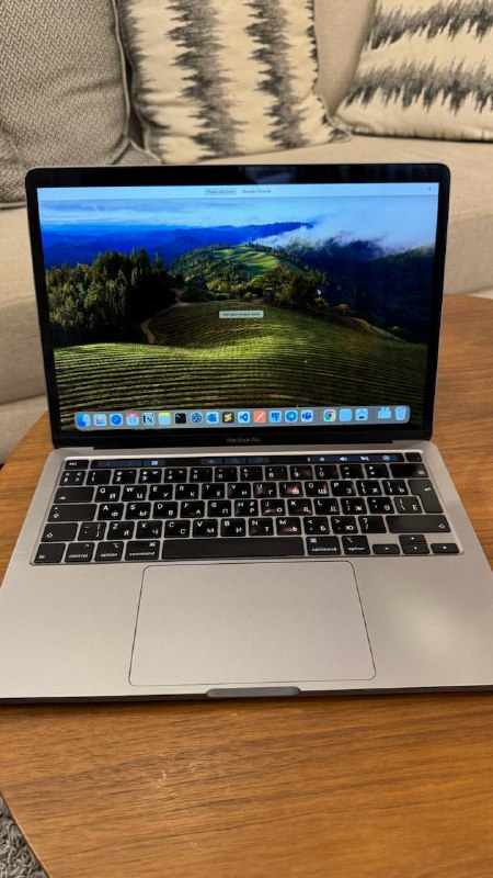 MacBook Pro 2020 13-inch 32GB RAM Intel Core i7 3