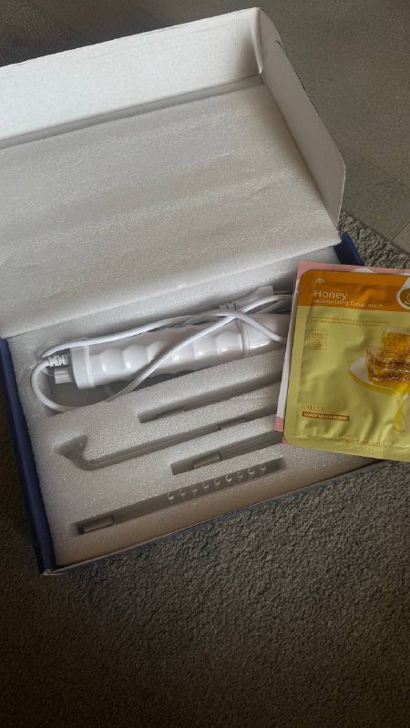 подставка деревянная, стаканы, коврик, ваза, кольцевая лампа, коврик для йоги, роллер, массажный мяч, дарсонваль, пледы, покрывало 7