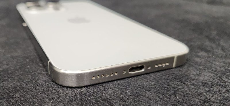 iPhone 15 Pro Max 256GB Natural Titanium 5