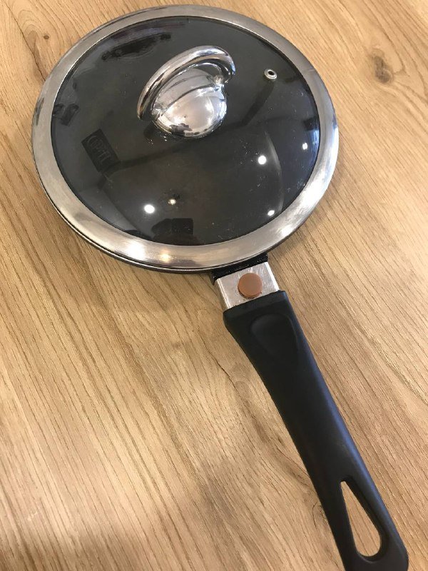 Сковородка с крышкой со съёмной ручкой