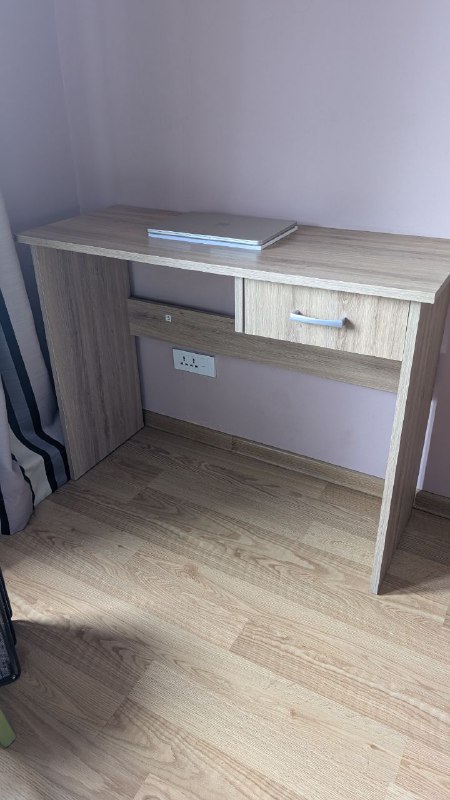 Письменный стол 40x100 см с одним ящиком