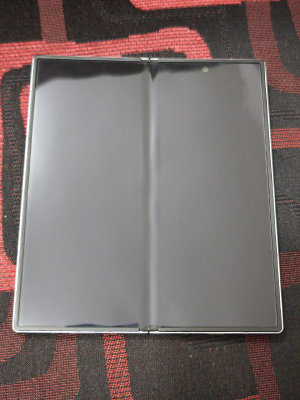 Samsung Galaxy Fold 6 256GB 2