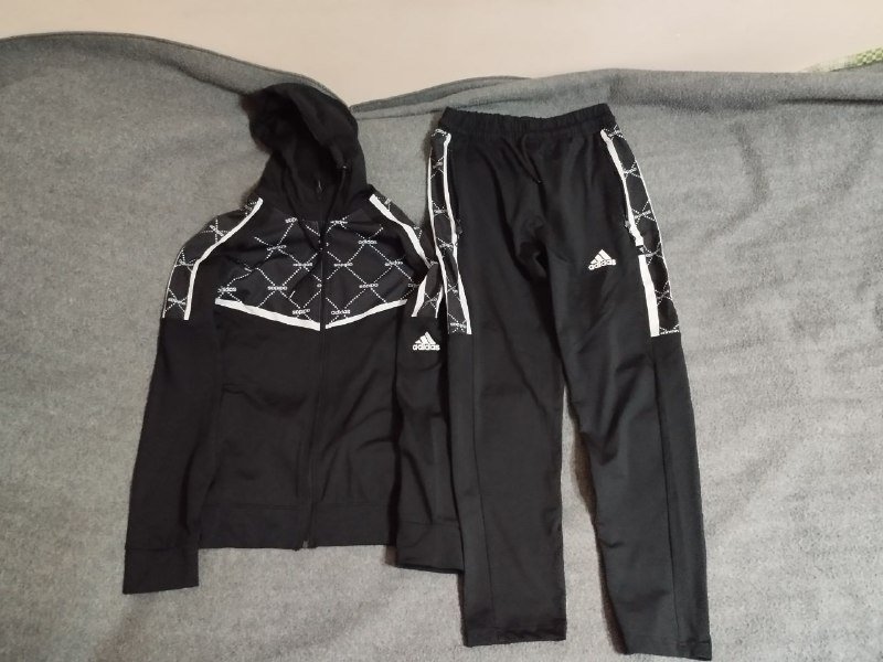 Спортивный костюм Adidas, Спортивный утеплённый костюм размер S