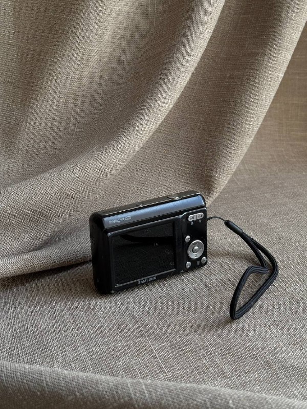 SAMSUNG цифровой фотоаппарат 2